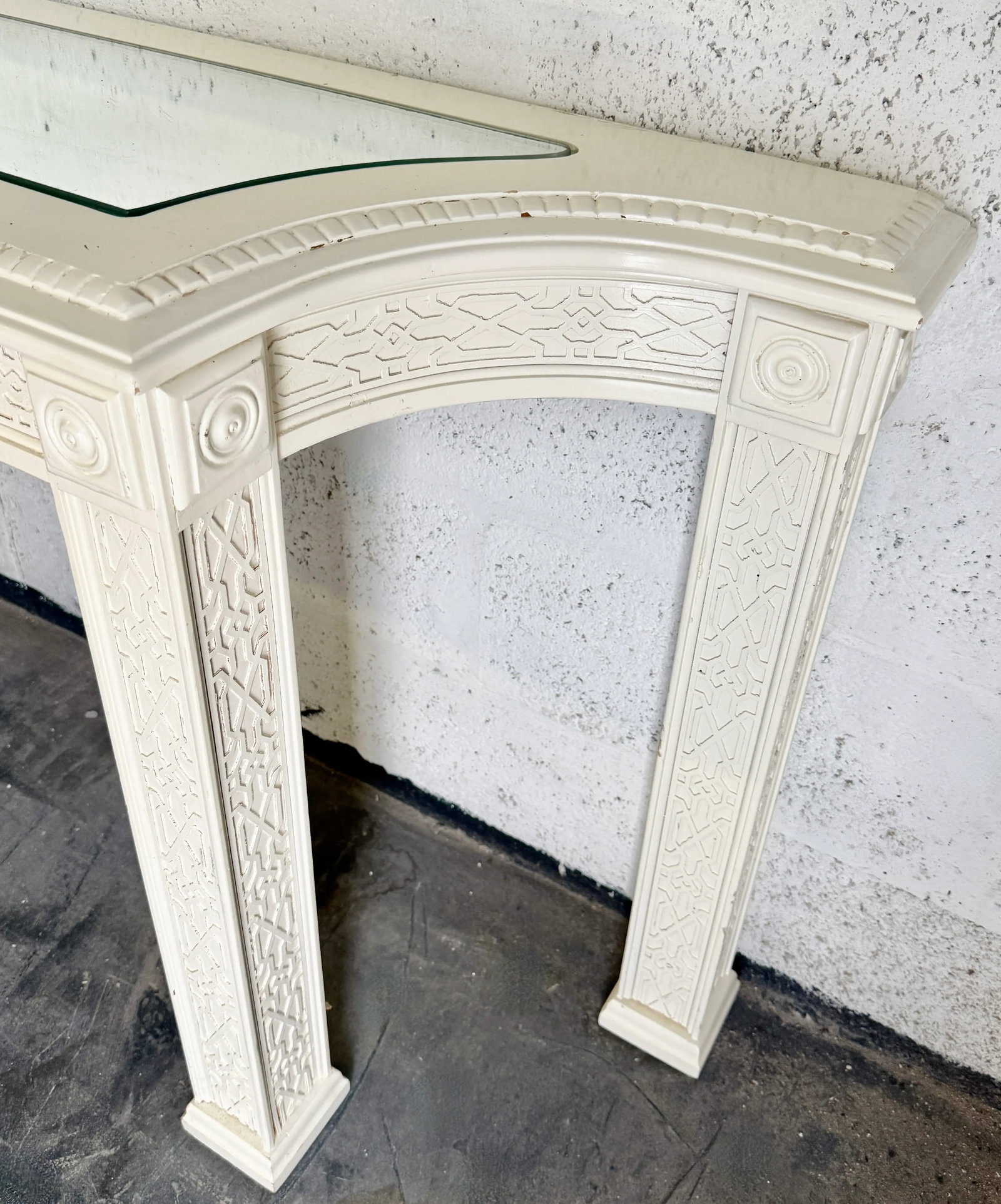 Chinoiserie Chic Solid Wood Console Table With Mirror Top - 5