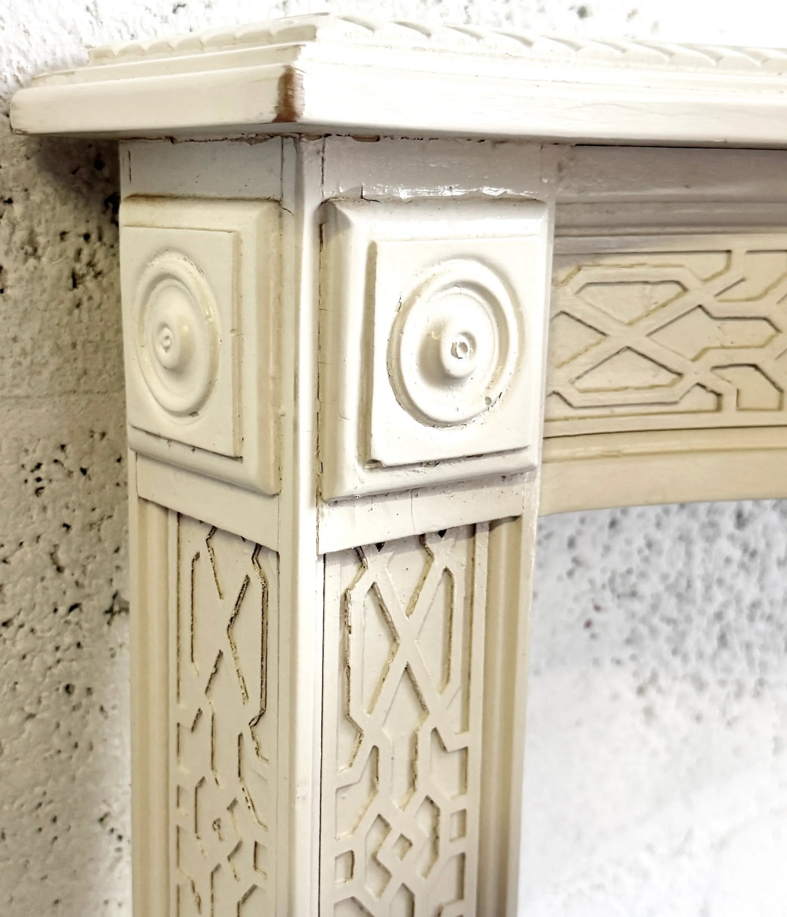 Chinoiserie Chic Solid Wood Console Table With Mirror Top - 8