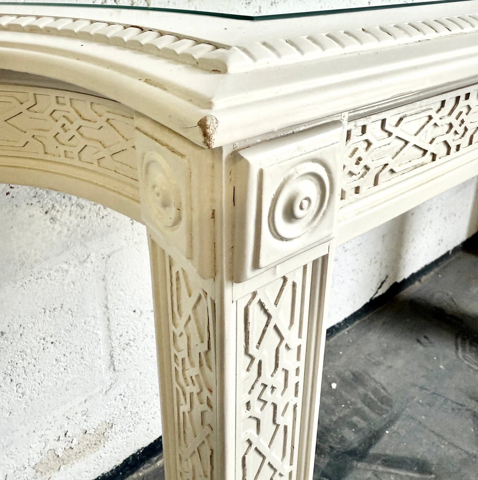 Chinoiserie Chic Solid Wood Console Table With Mirror Top - 9