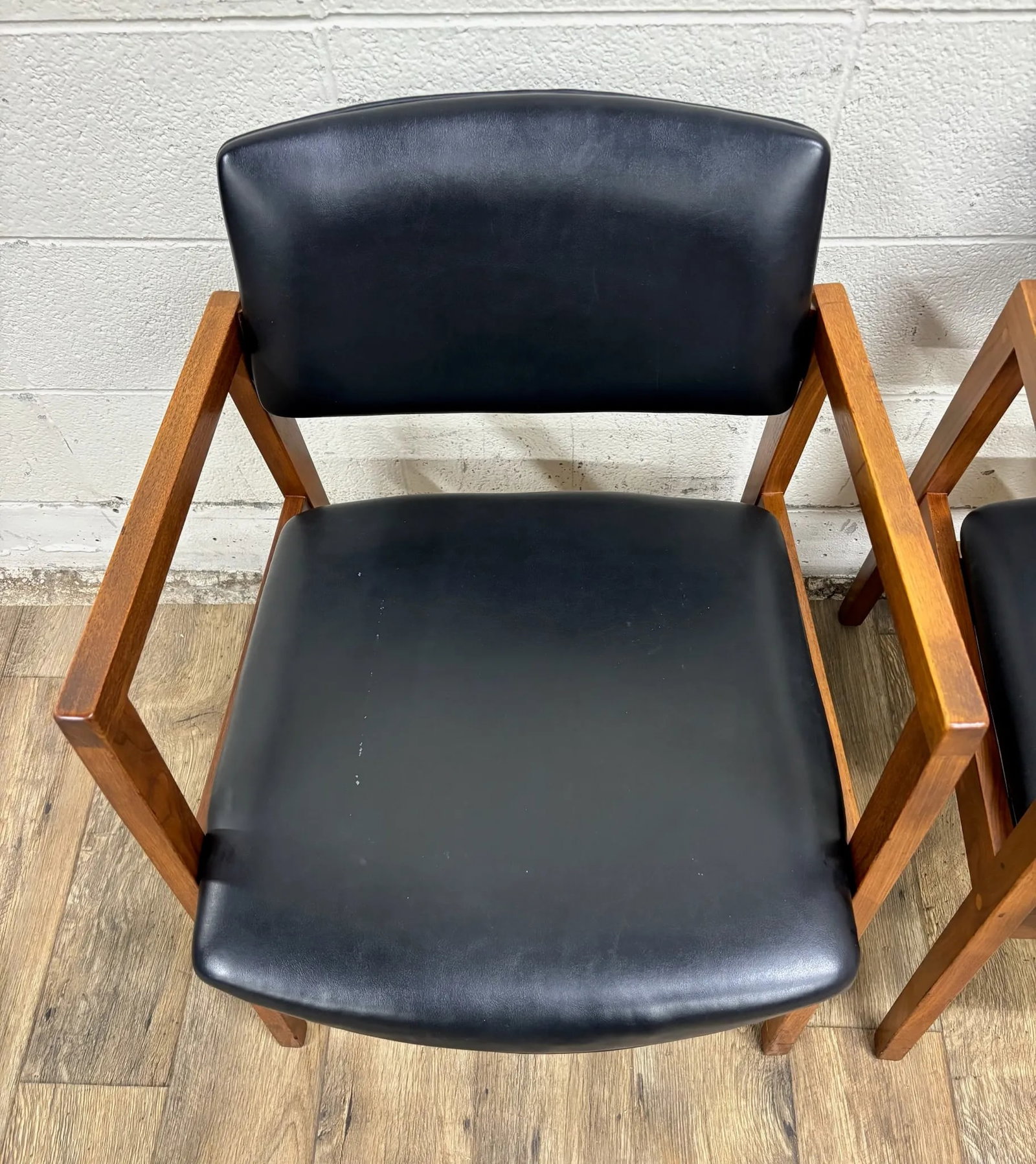 Vintage Imperial Desk Co Mid Century Modern Walnut Black Vinyl Arm Chairs - Pair - 2