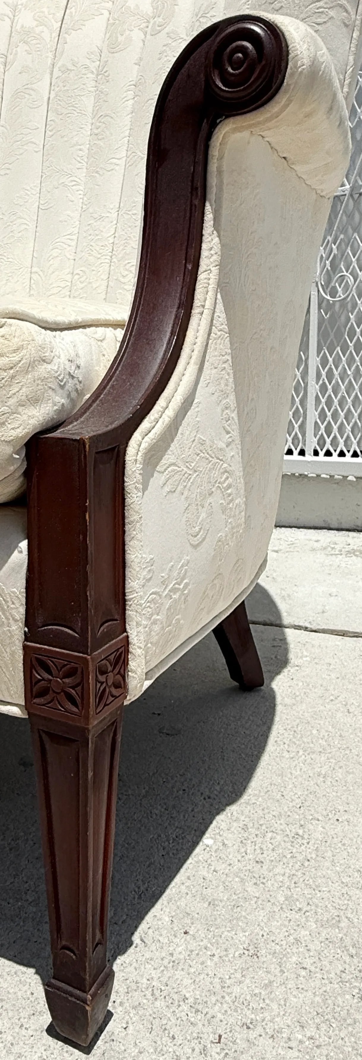 Large Pair of Shell Shaped Wingback Armchairs - 5