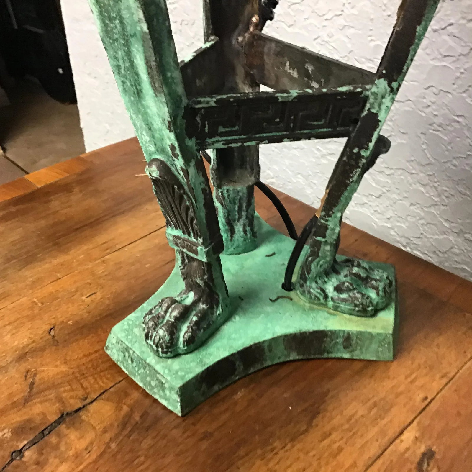 Large Italian Style Patinated Metal Lamp - 8