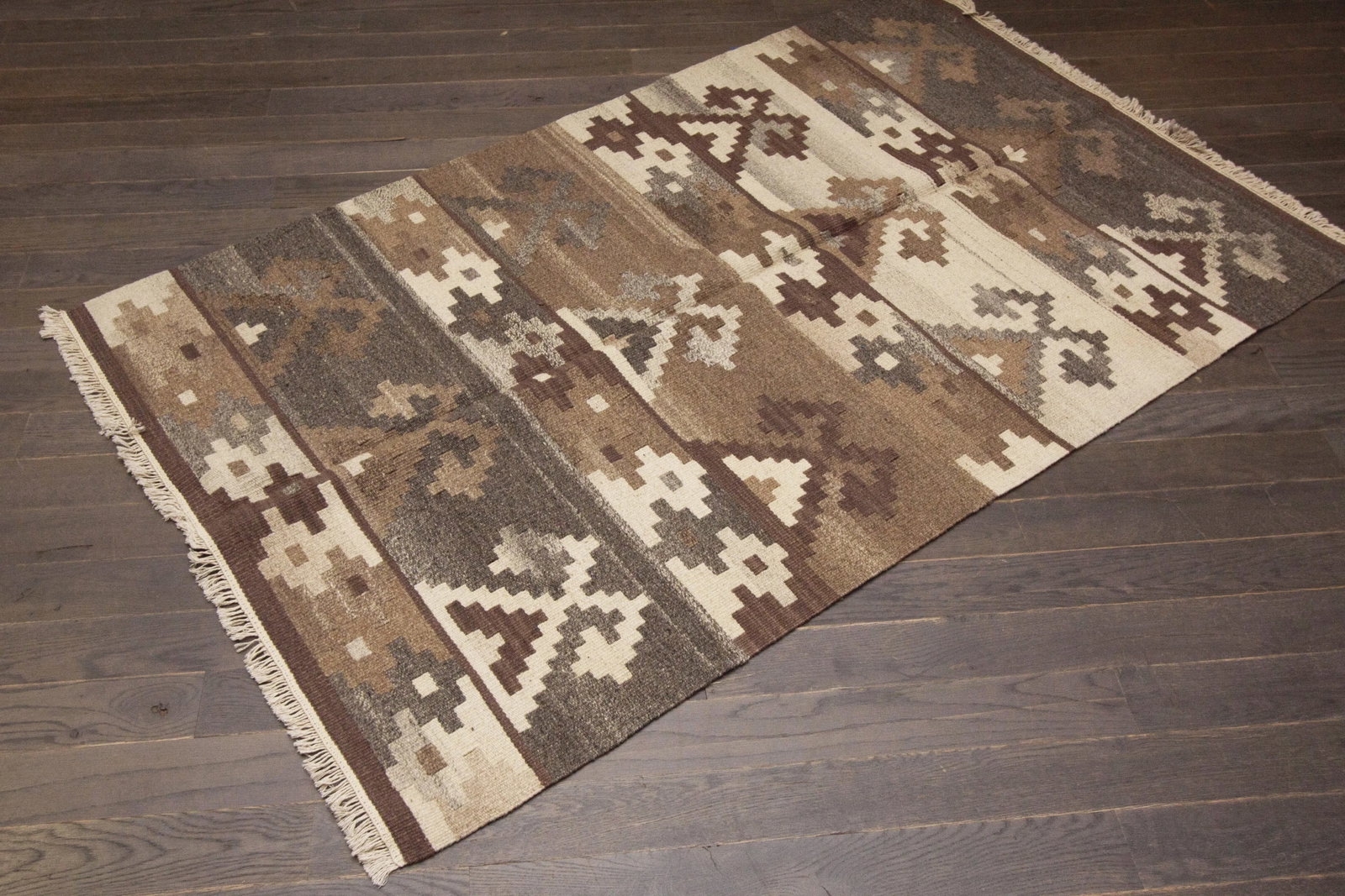 Modern Kilim Handmade Wool Rug - 4