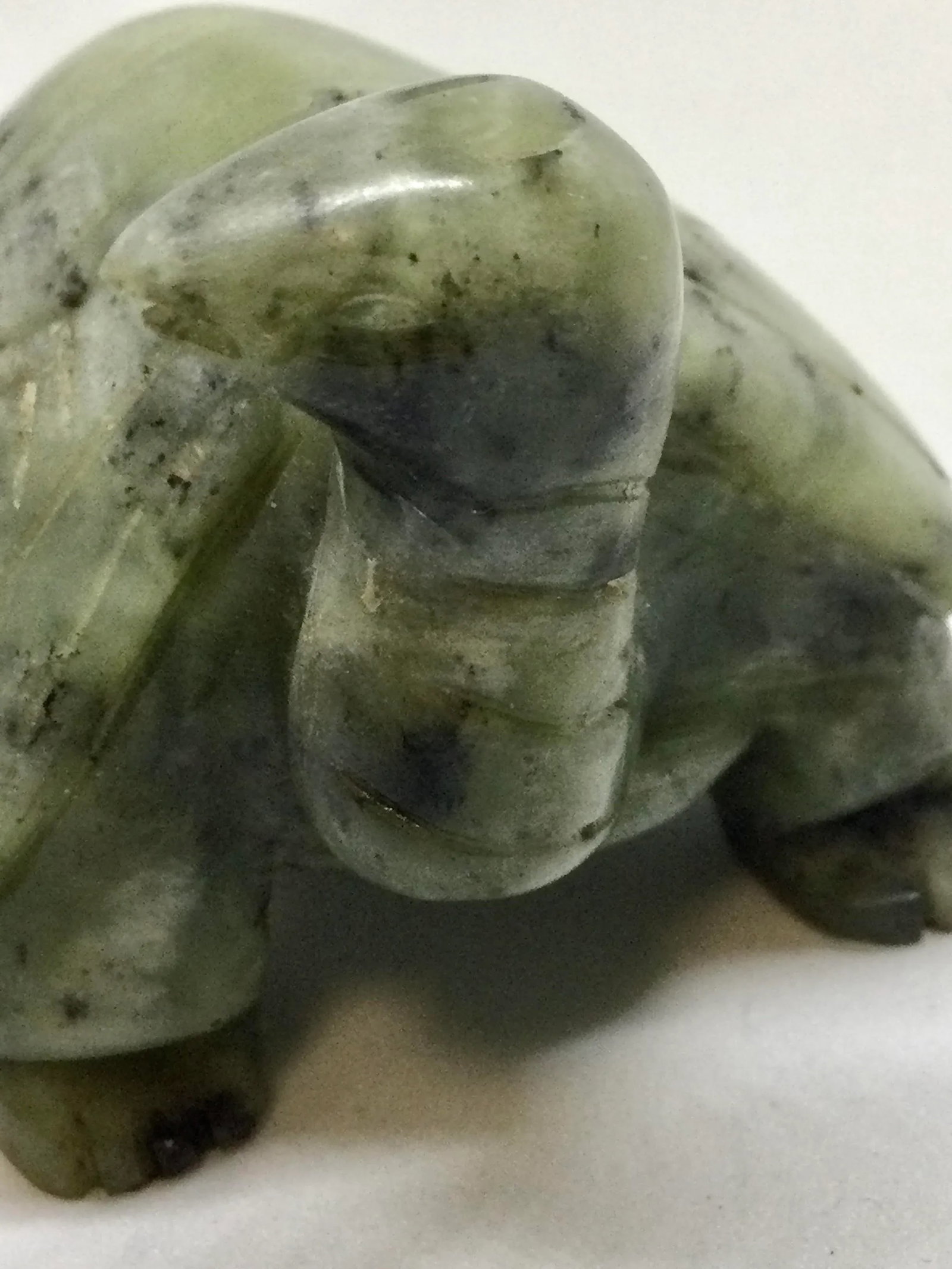 1980s Asian Spinach Jade Carved Turtle Sculpture - 7