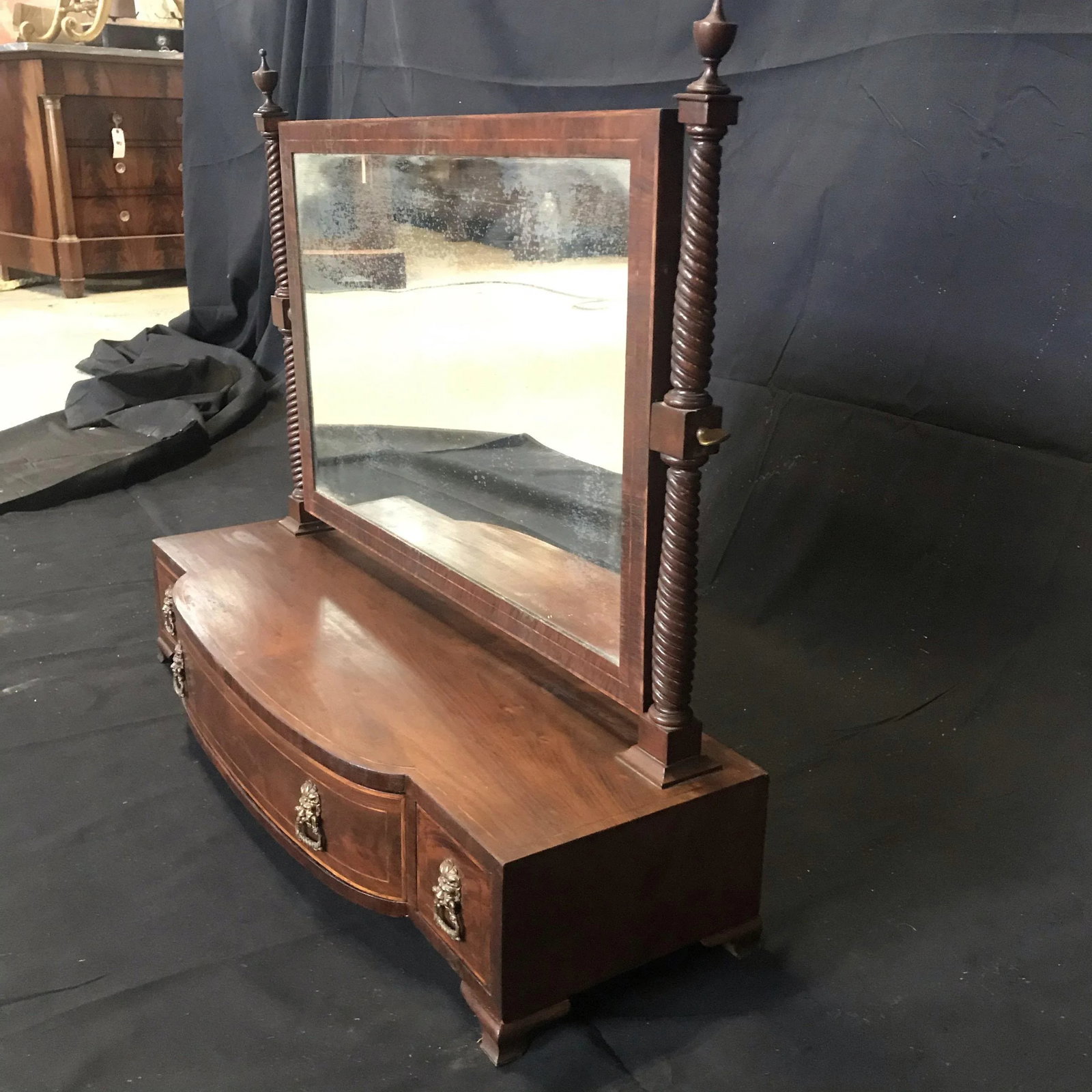 Georgian Regency Mahogany Dressing Table Swing Mirror Toilet With Lions Heads - 7