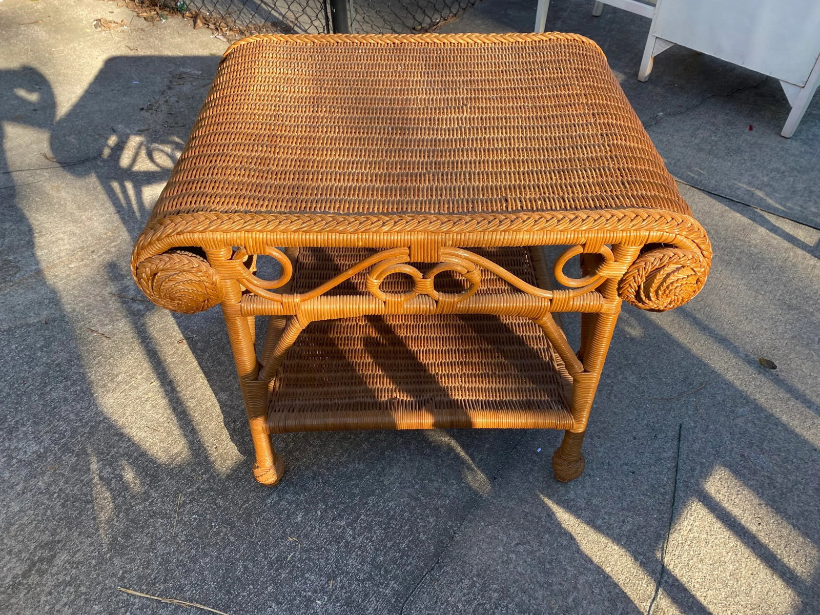 1980s Boho Chic Wicker Side Table With Scrolling Details - 2