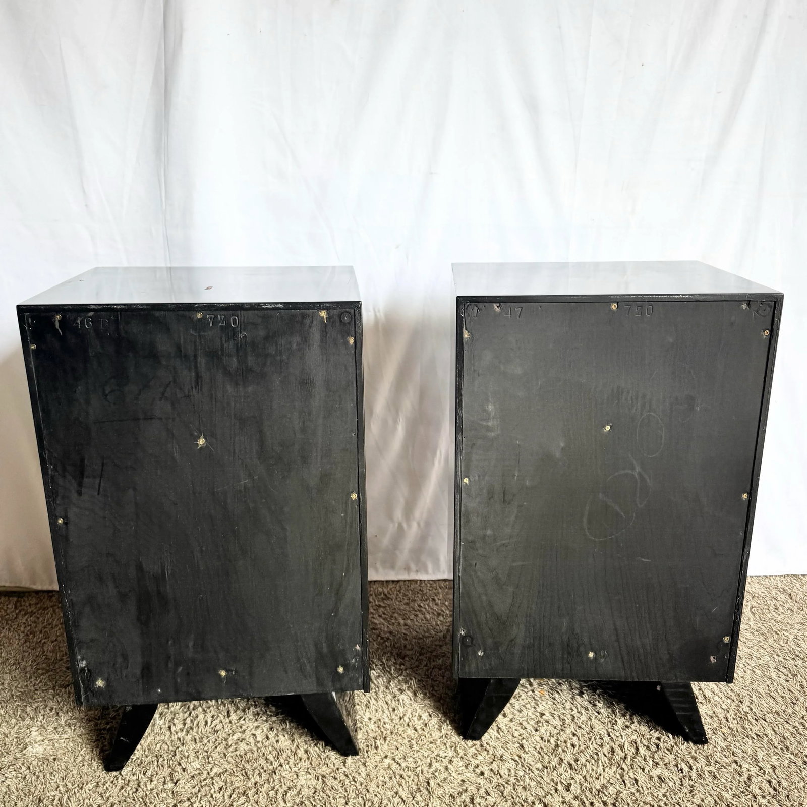 Art Deco Black Lacquered and Gold Nighstands With Brass Hardware - A Pair - 3