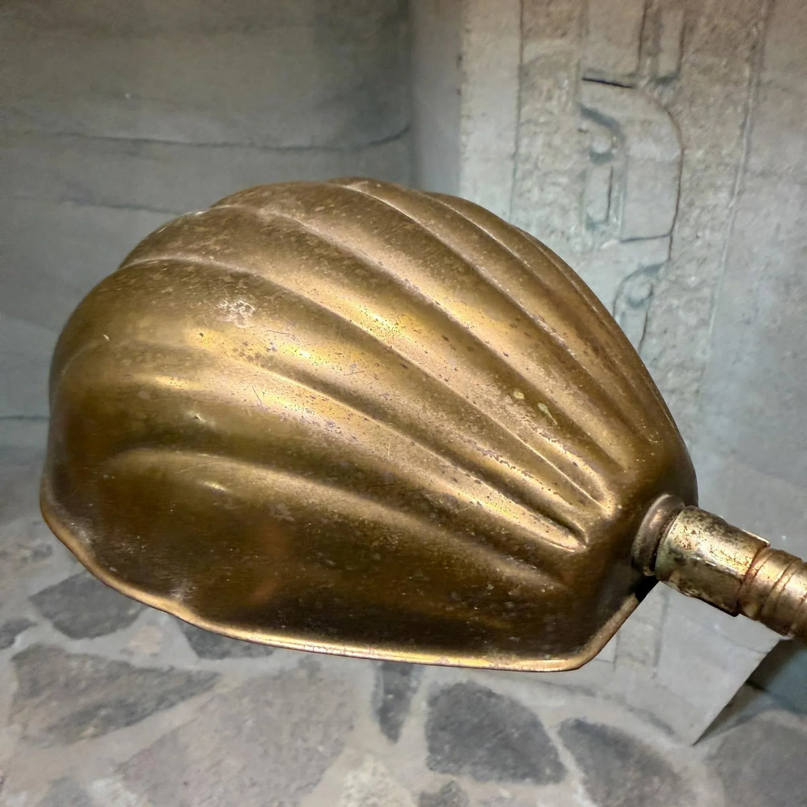 Floor Lamp Articulated Shell Cane & Brass Mid Century Tommaso Barbi - 4