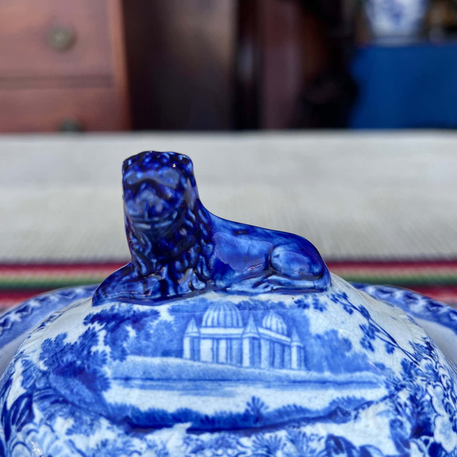 Antique Pearlware Blue Transfer Decorated Sauce Tureen With Lid, "Hindoo Pagodas" Circa 1820's - 2