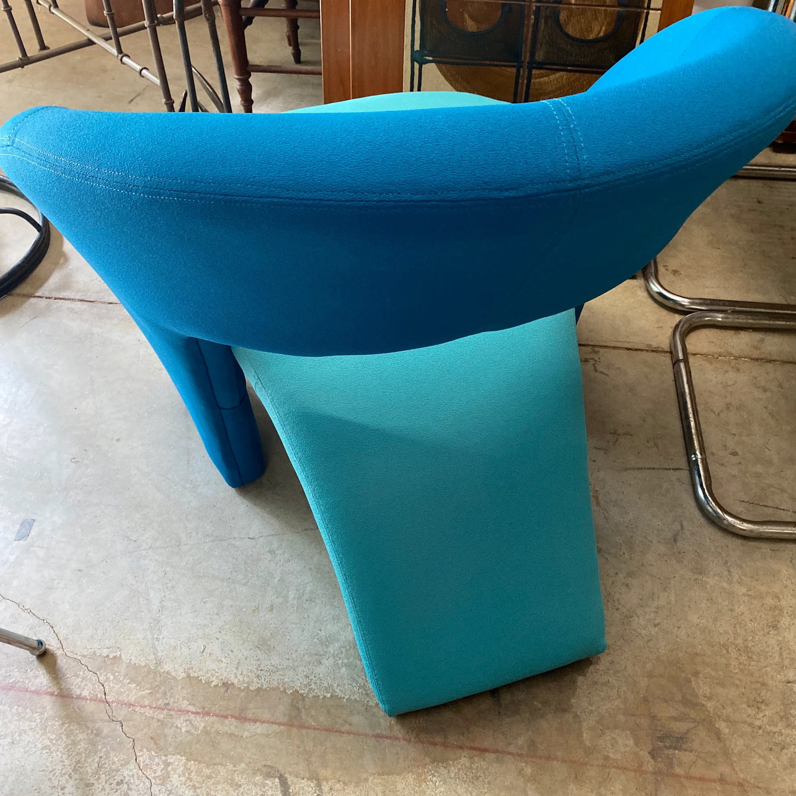 1960s Vintage Sculptural Blue Pierre Paulin Style Chair - 6