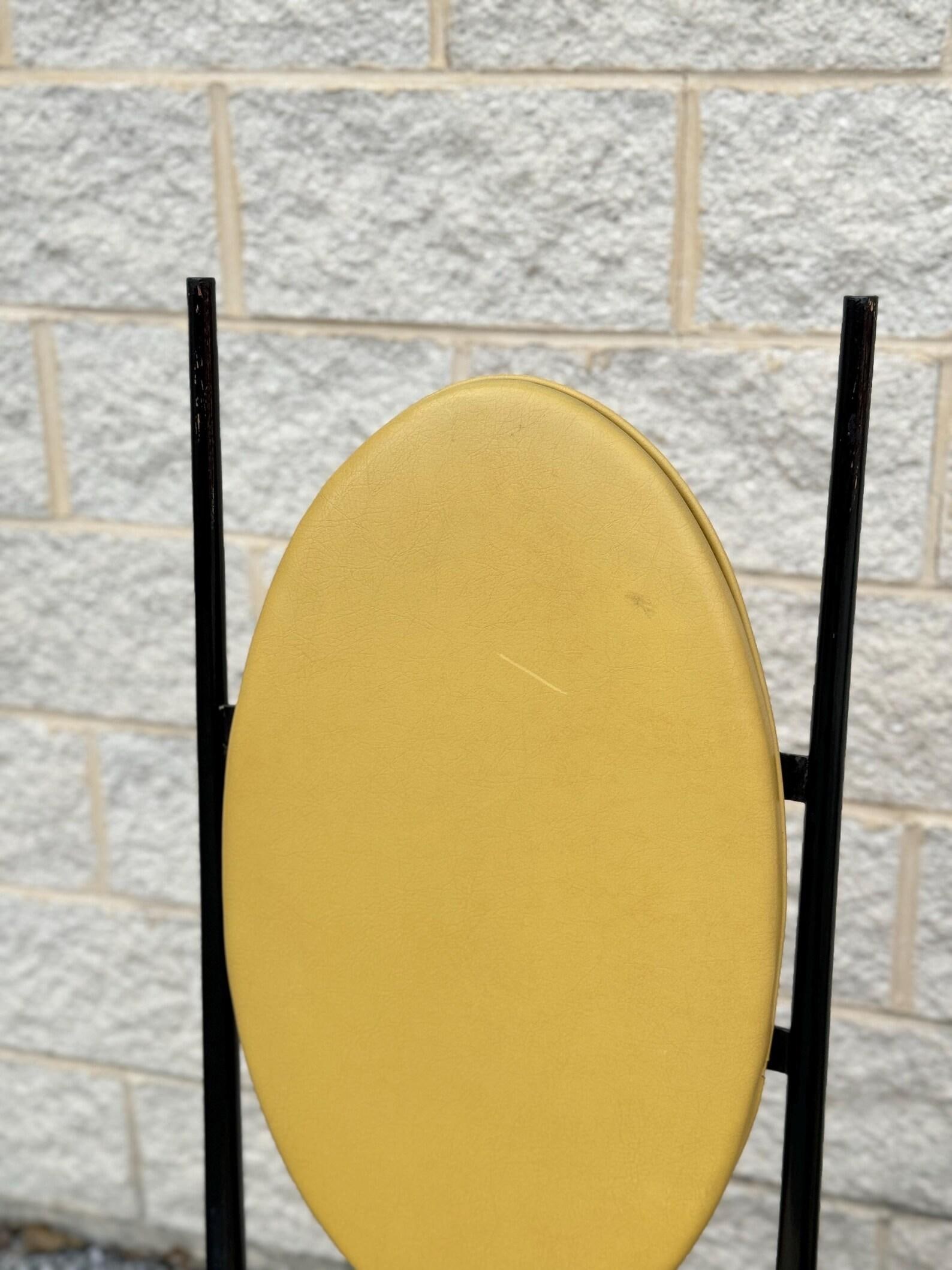 Pair of 1970s Italian Modern High-Back Sculptural Chairs - 3
