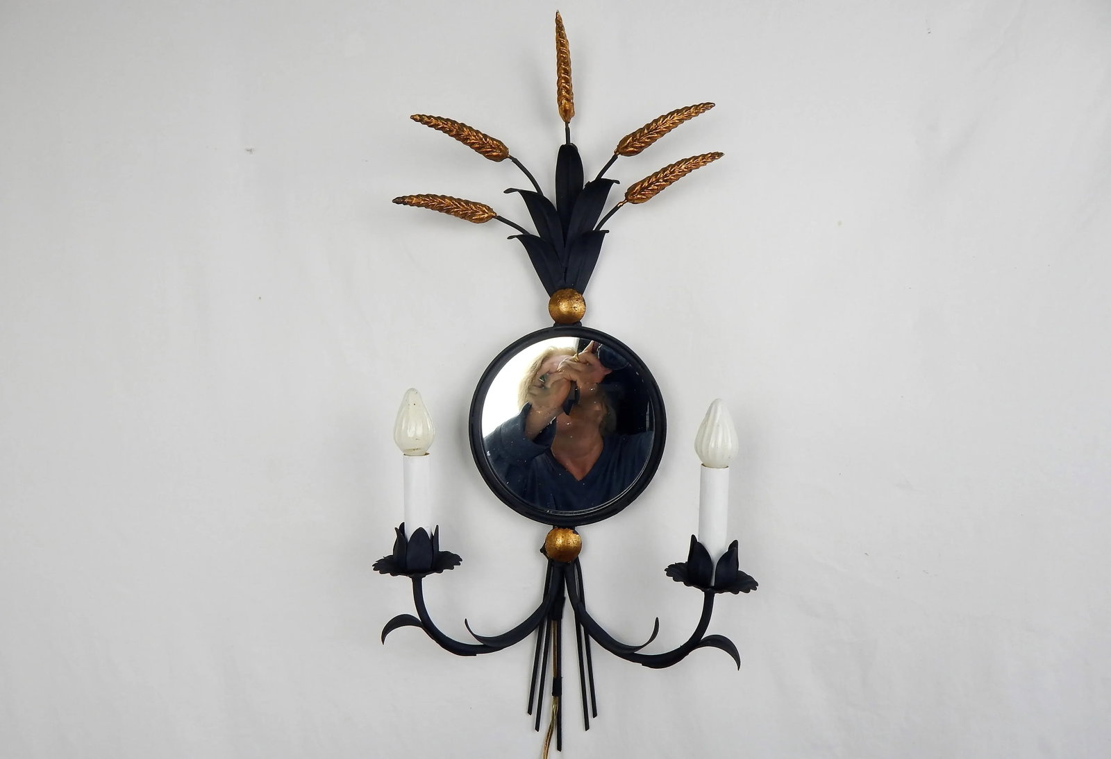 Florentia Italian Mirrored Electric Sconce - 2
