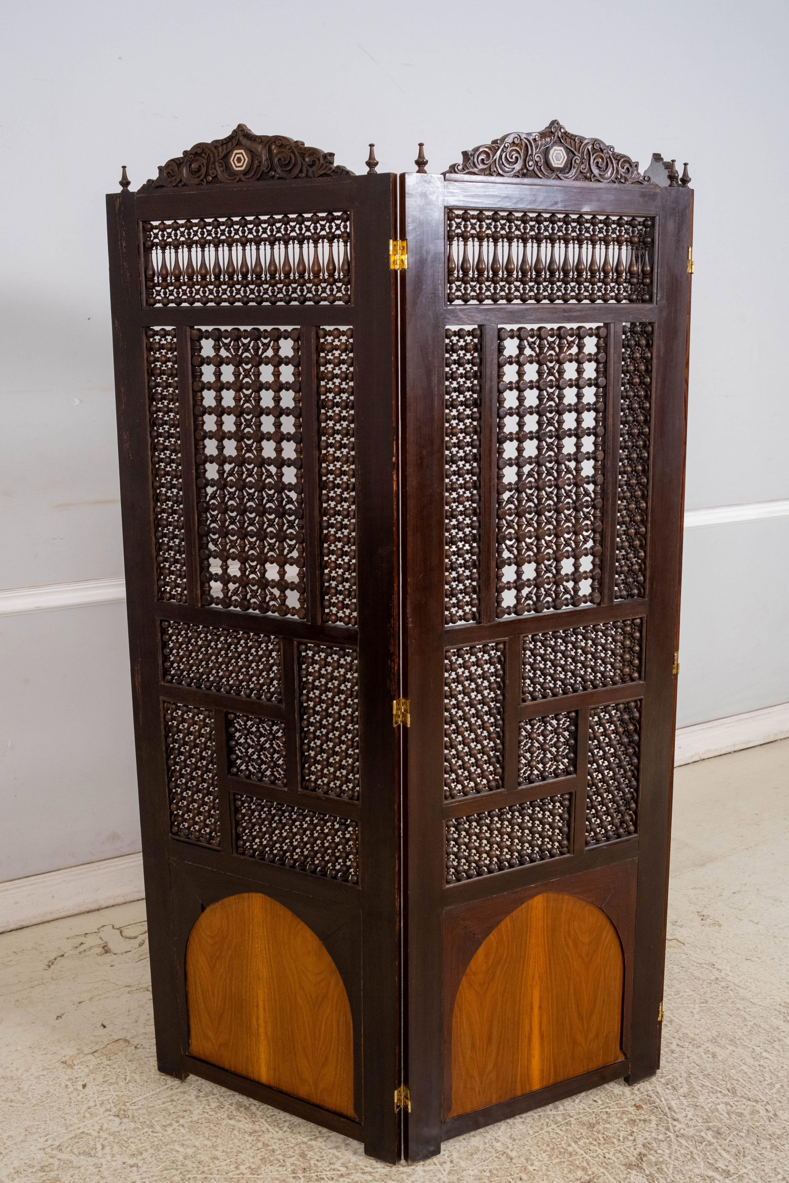 Vintage Aesthetic Movement Stick & Ball 3 Section Folding Screen - 4