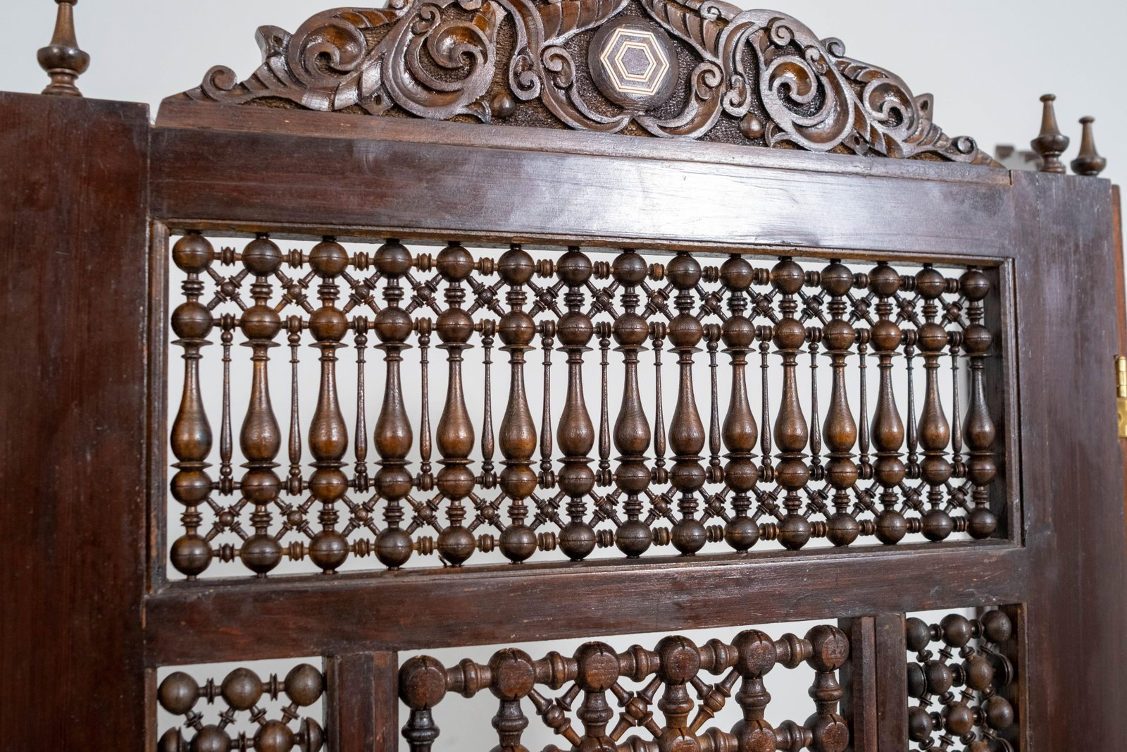 Vintage Aesthetic Movement Stick & Ball 3 Section Folding Screen - 7