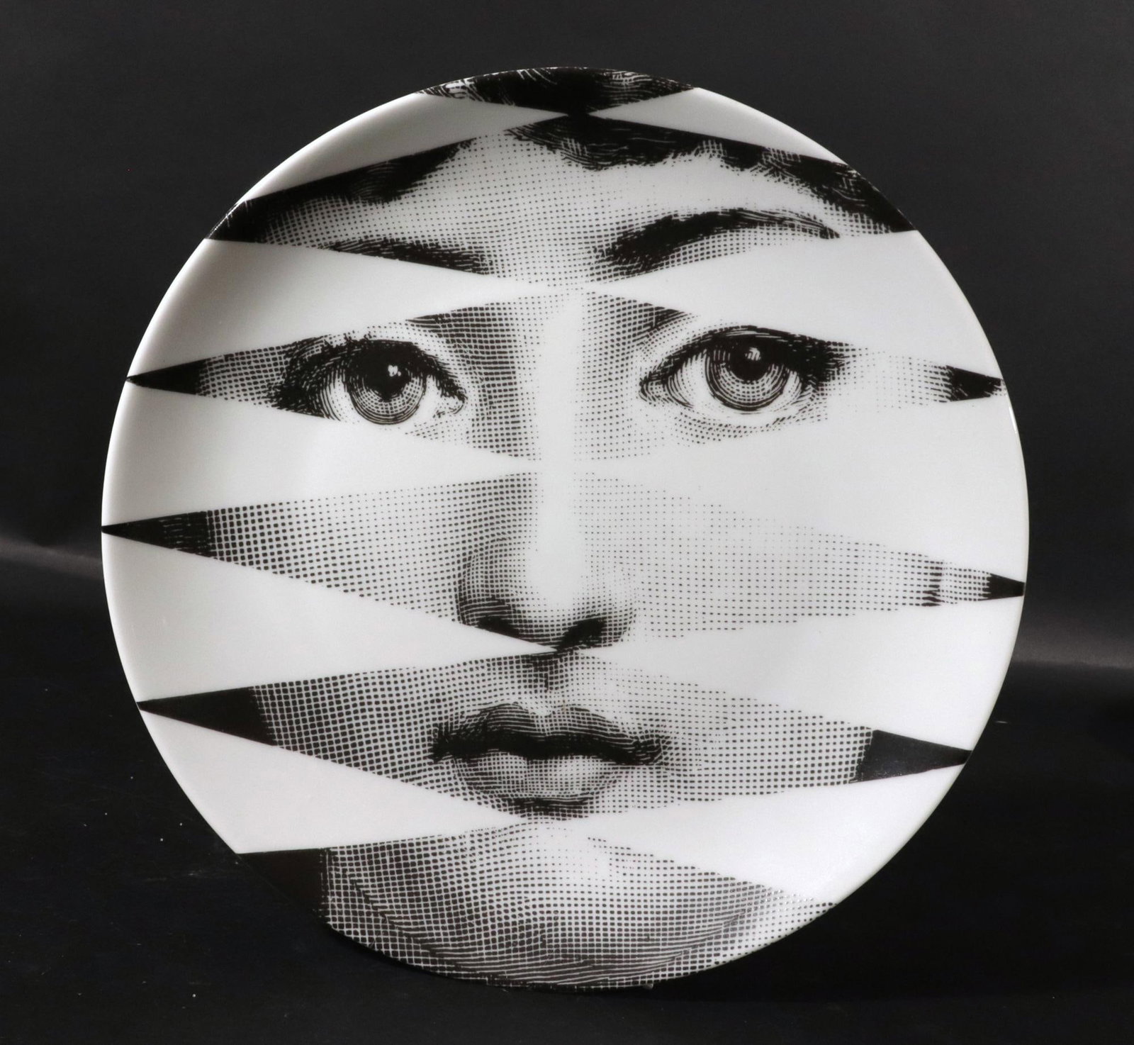 Fornasetti Porcelain Themes & Variation Plate, Pattern Number 46 - 2