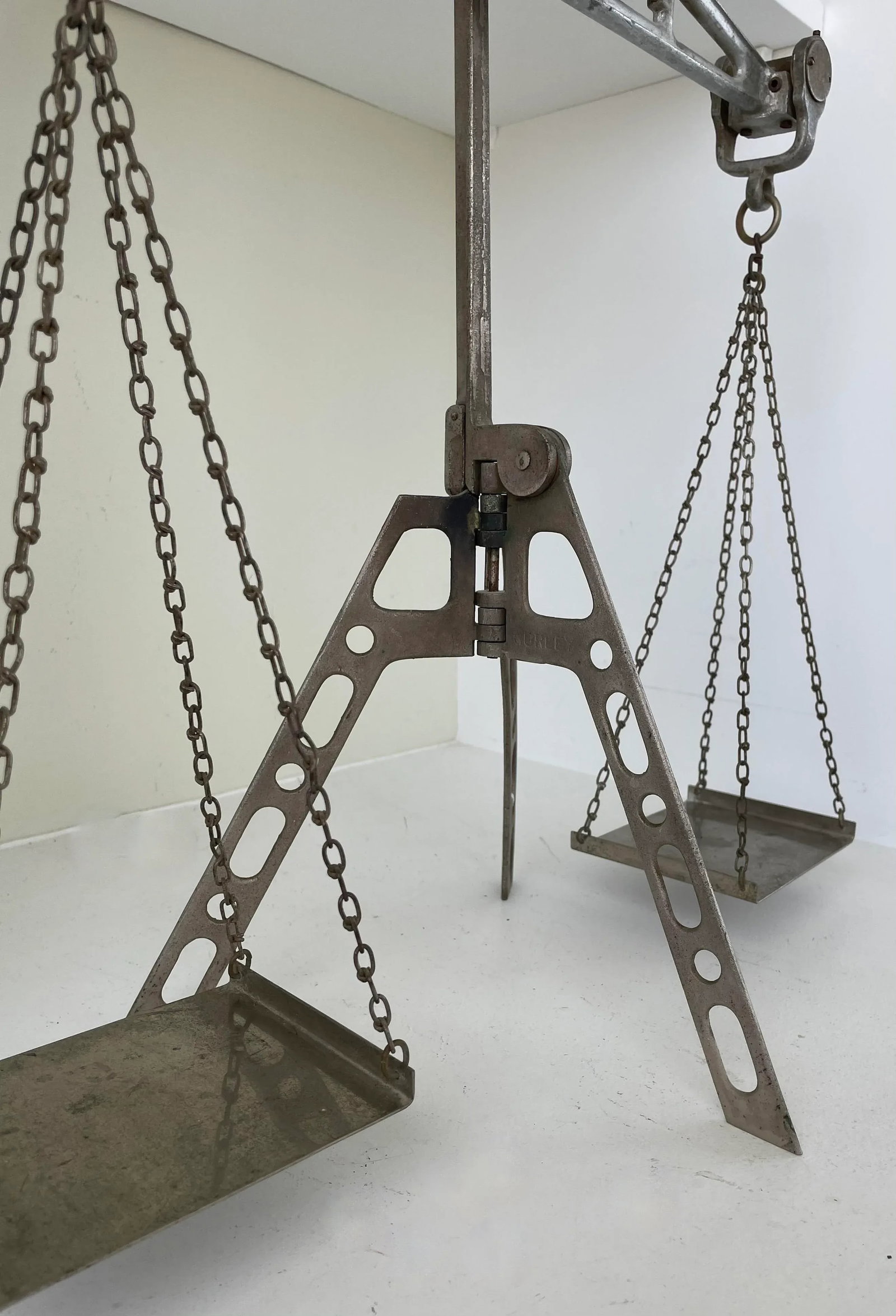 Vintage 1940s Metal Scale - 3