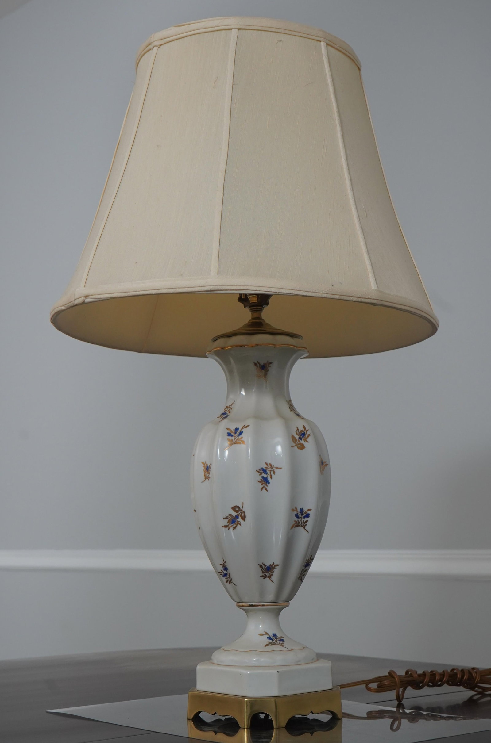 1970s Pair Paul Hanson Design Floral Porcelain Table Lamps - 2