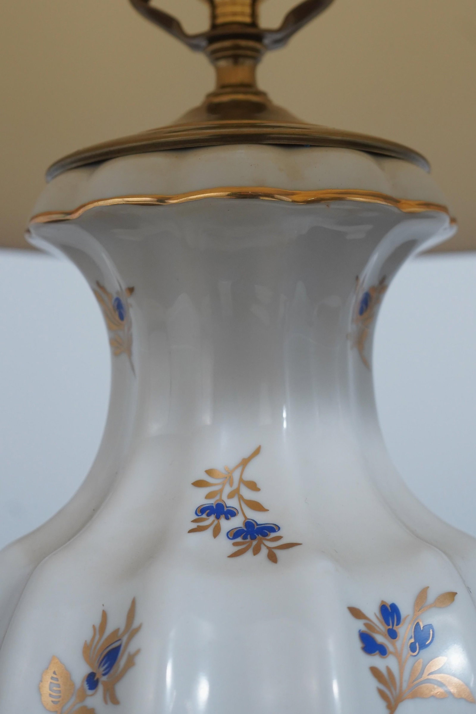 1970s Pair Paul Hanson Design Floral Porcelain Table Lamps - 5