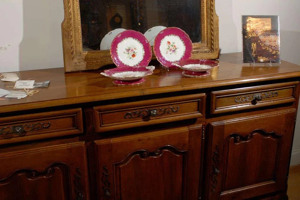English 1850s Copeland Red Border Plates and Compotes with Bouquets of Flowers- 4 Pieces - 3