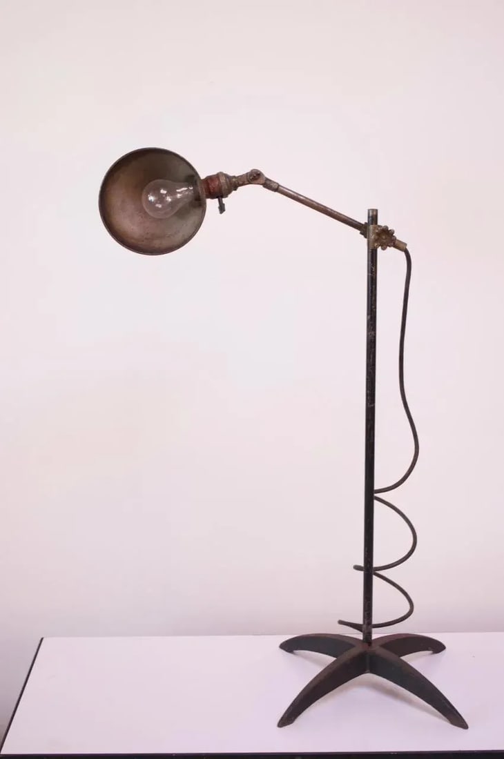 1930s Articulating Floor or Table Lamp by O.C. White - 9