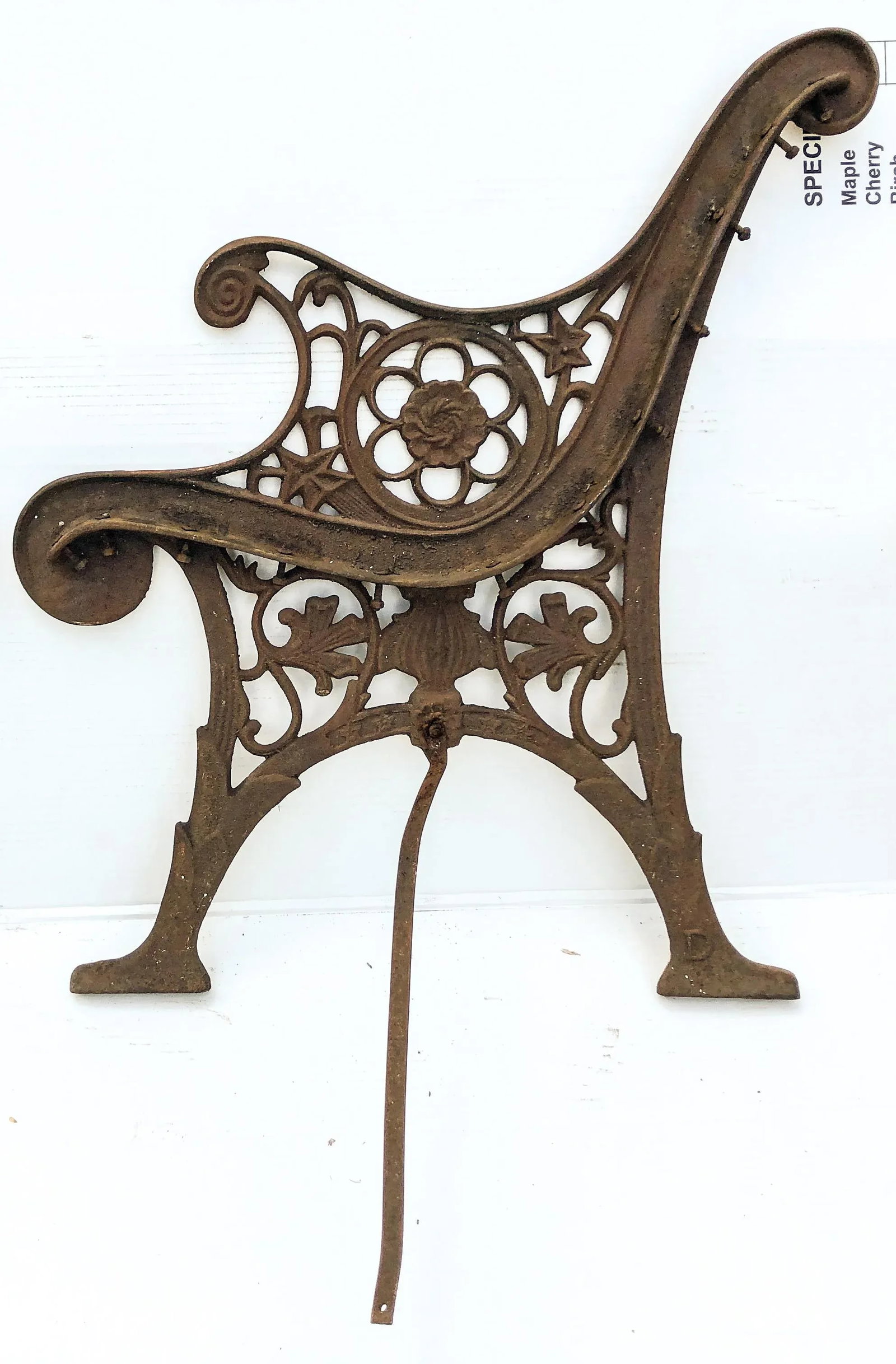 Vintage Cast Iron Garden Bench With Carved Side End Pieces - 5