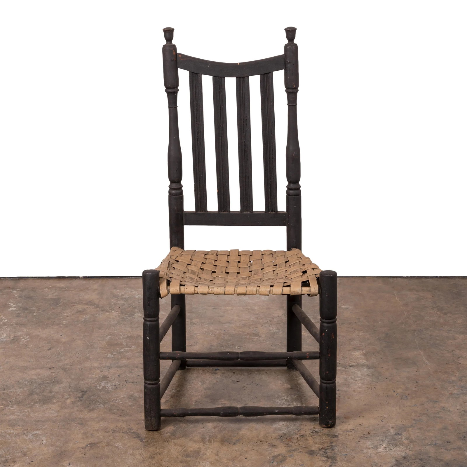 Yoke Banister Back Chair, Connecticut, 18th Century - 3