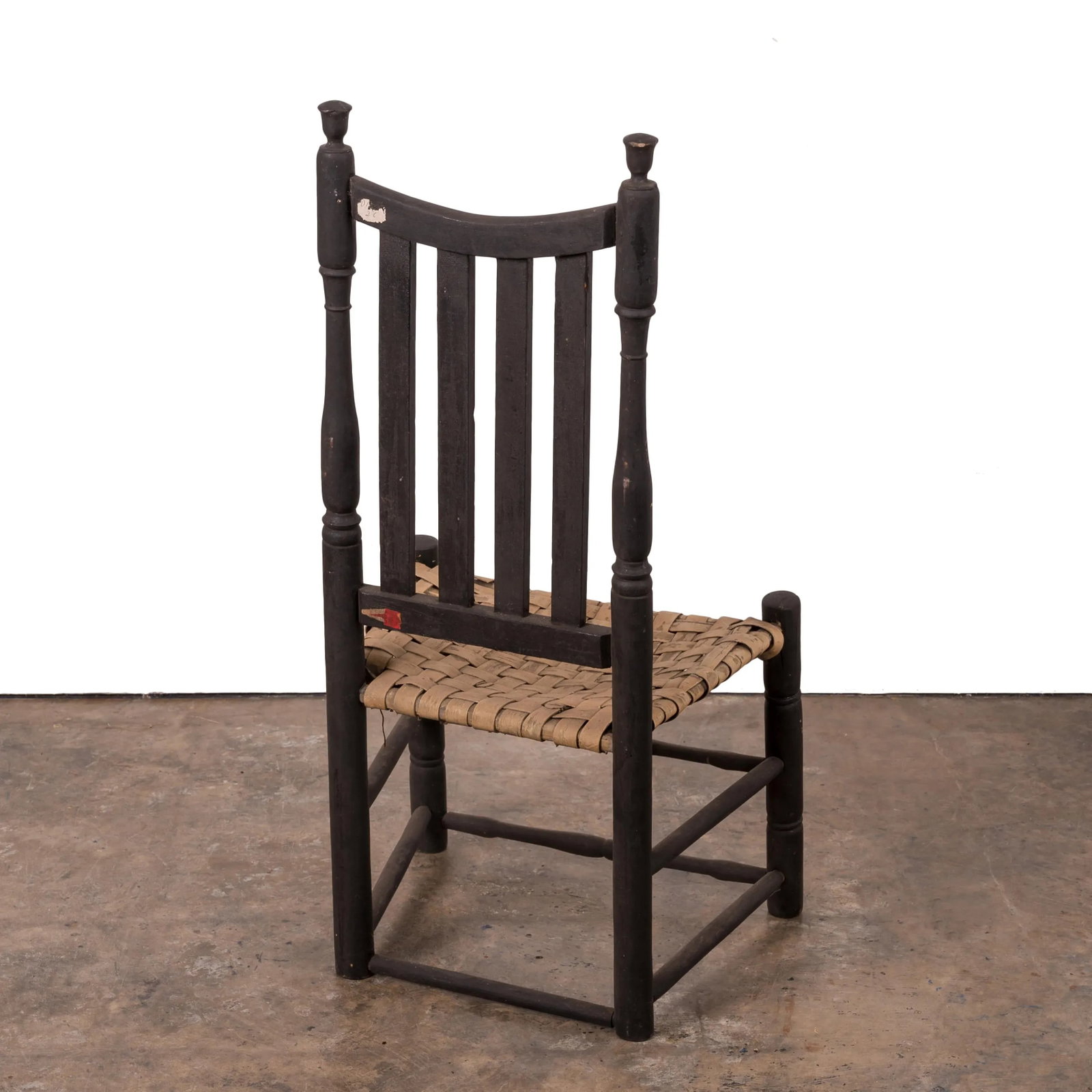 Yoke Banister Back Chair, Connecticut, 18th Century - 4