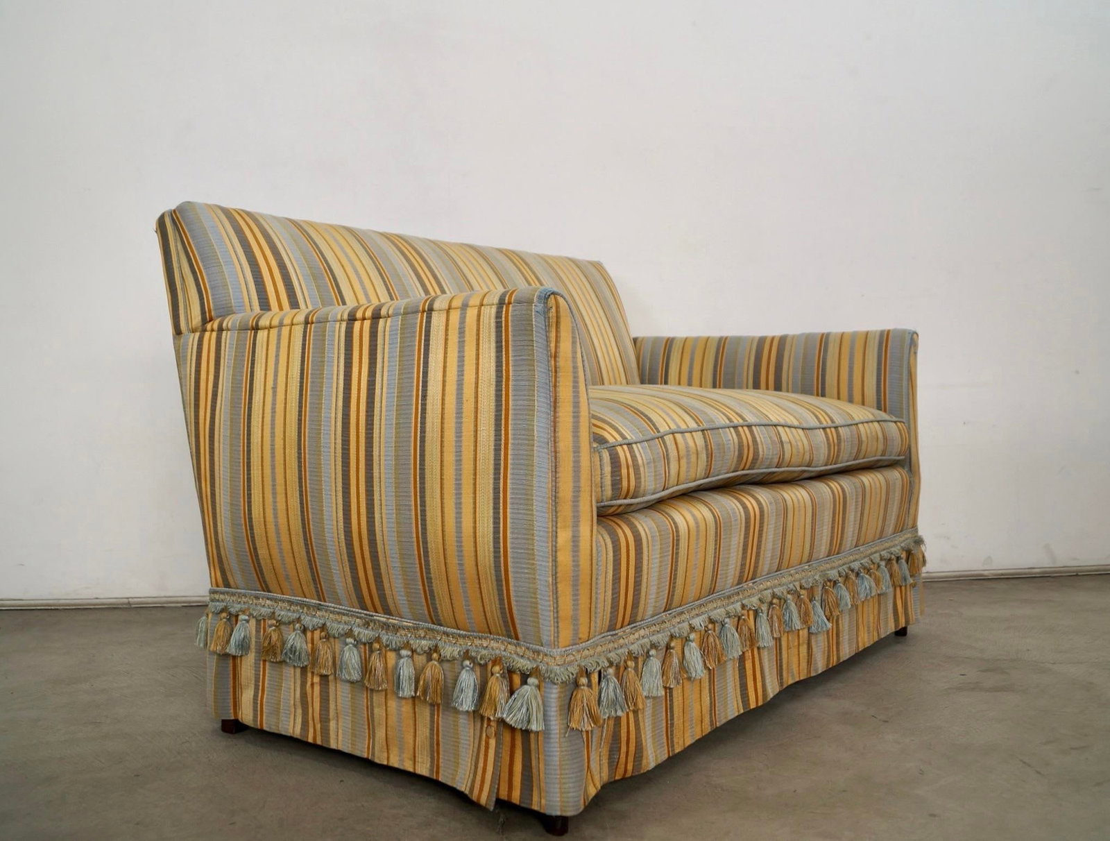 1940's Hollywood Regency Settee Loveseat - 3