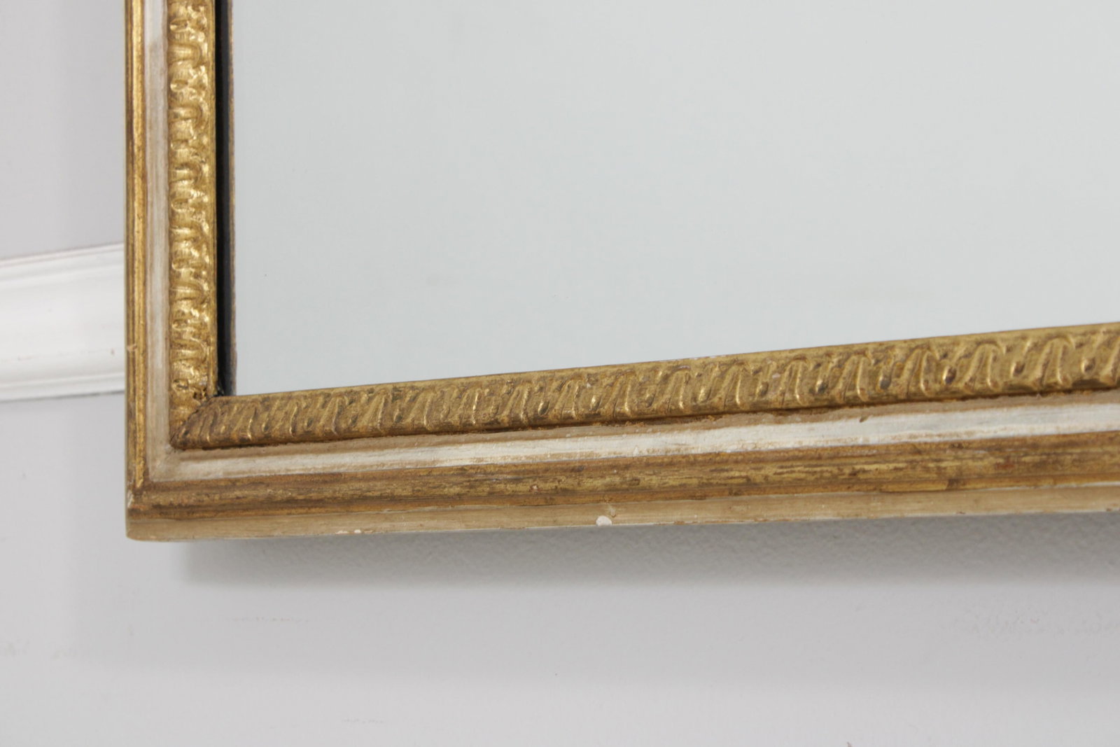 French Louis XV Style Trumeau Decorator Mirror - 4