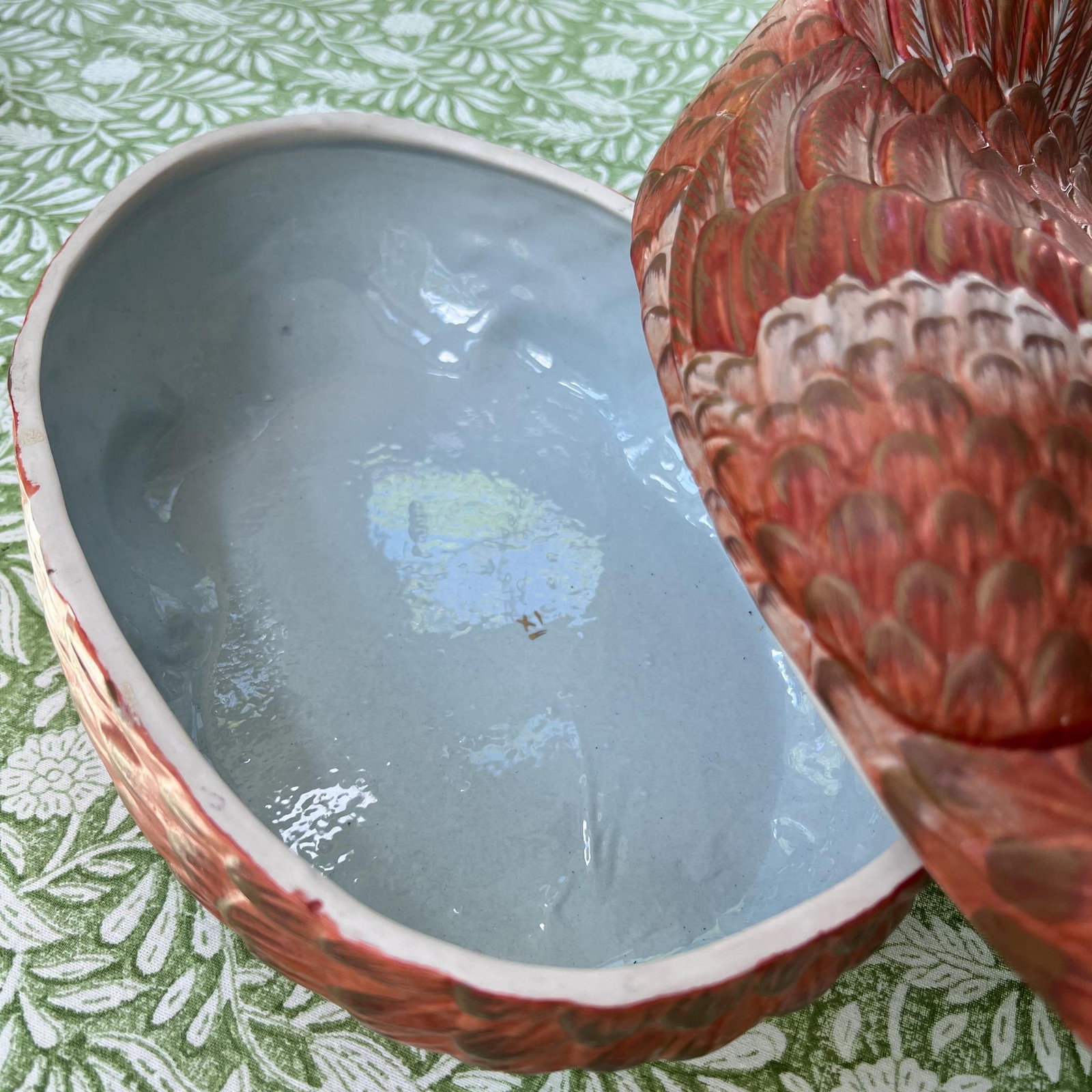Mottahedeh Lowestoft Reproduction Peking Duck tureen // Chinoiserie duck // hand-painted // Made in - 5