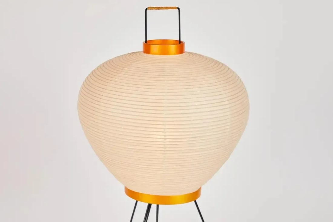 Akari Model 3a Light Sculpture by Isamu Noguchi - 3