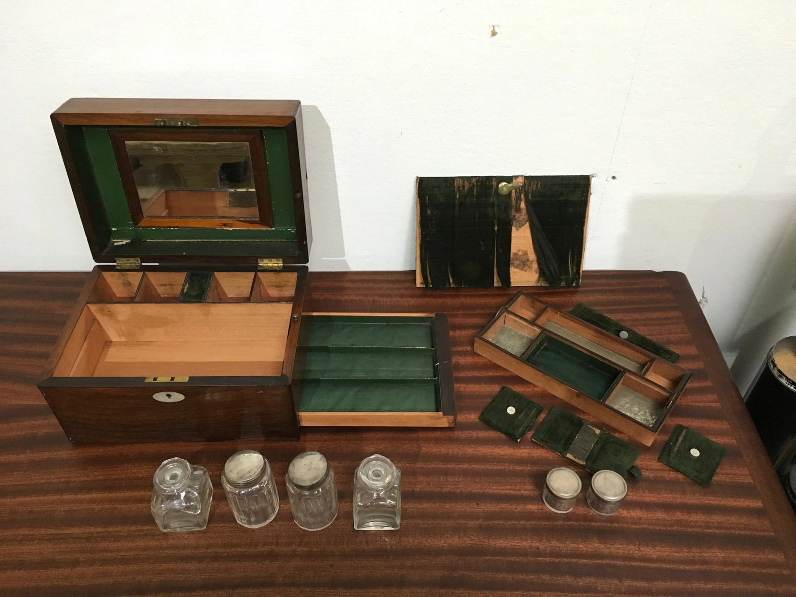 Victorian English Rosewood Gentleman's Dressing Box With Cut Crystal Bottles & Secret Compartment, C - 6