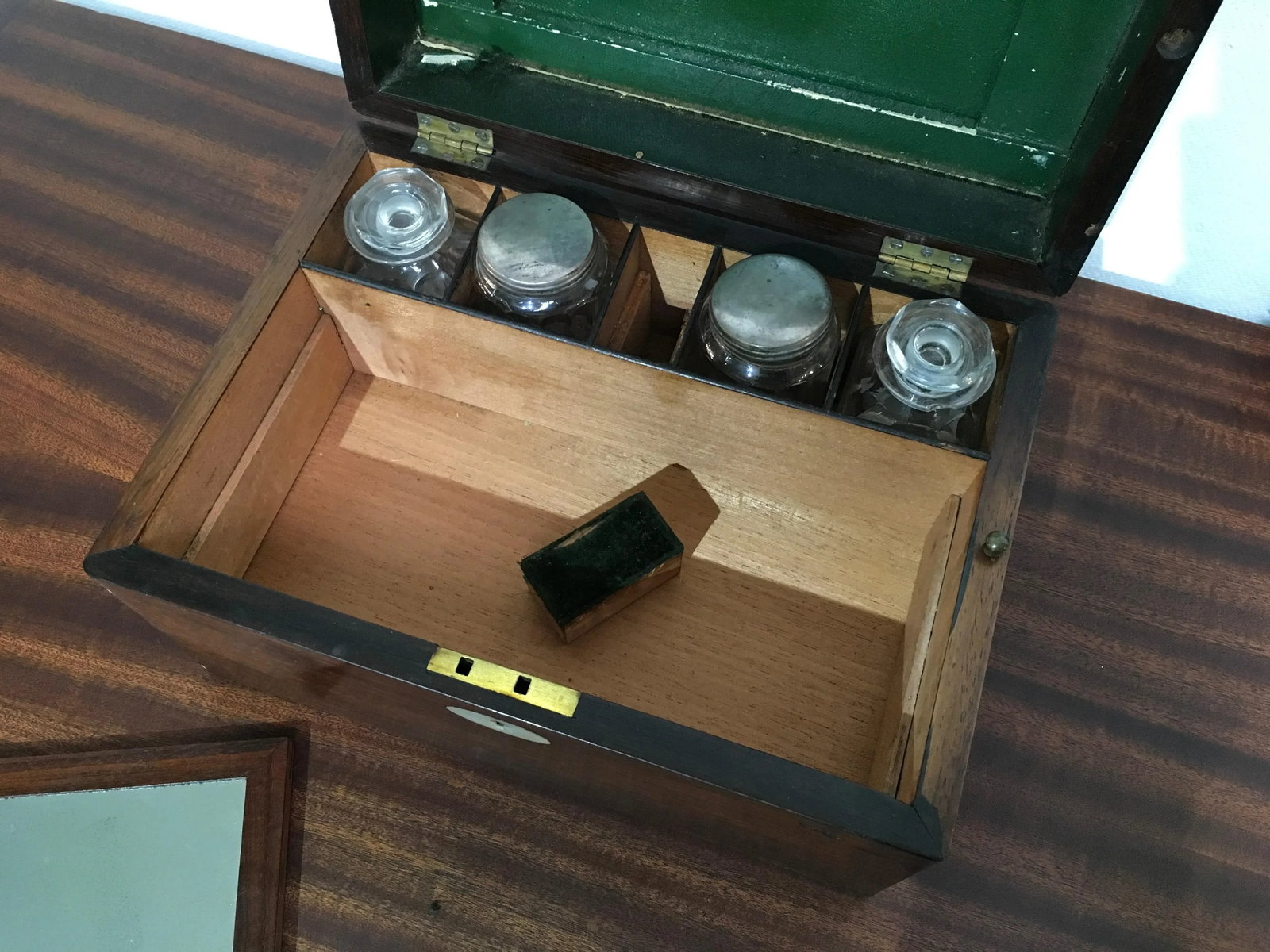 Victorian English Rosewood Gentleman's Dressing Box With Cut Crystal Bottles & Secret Compartment, C - 8