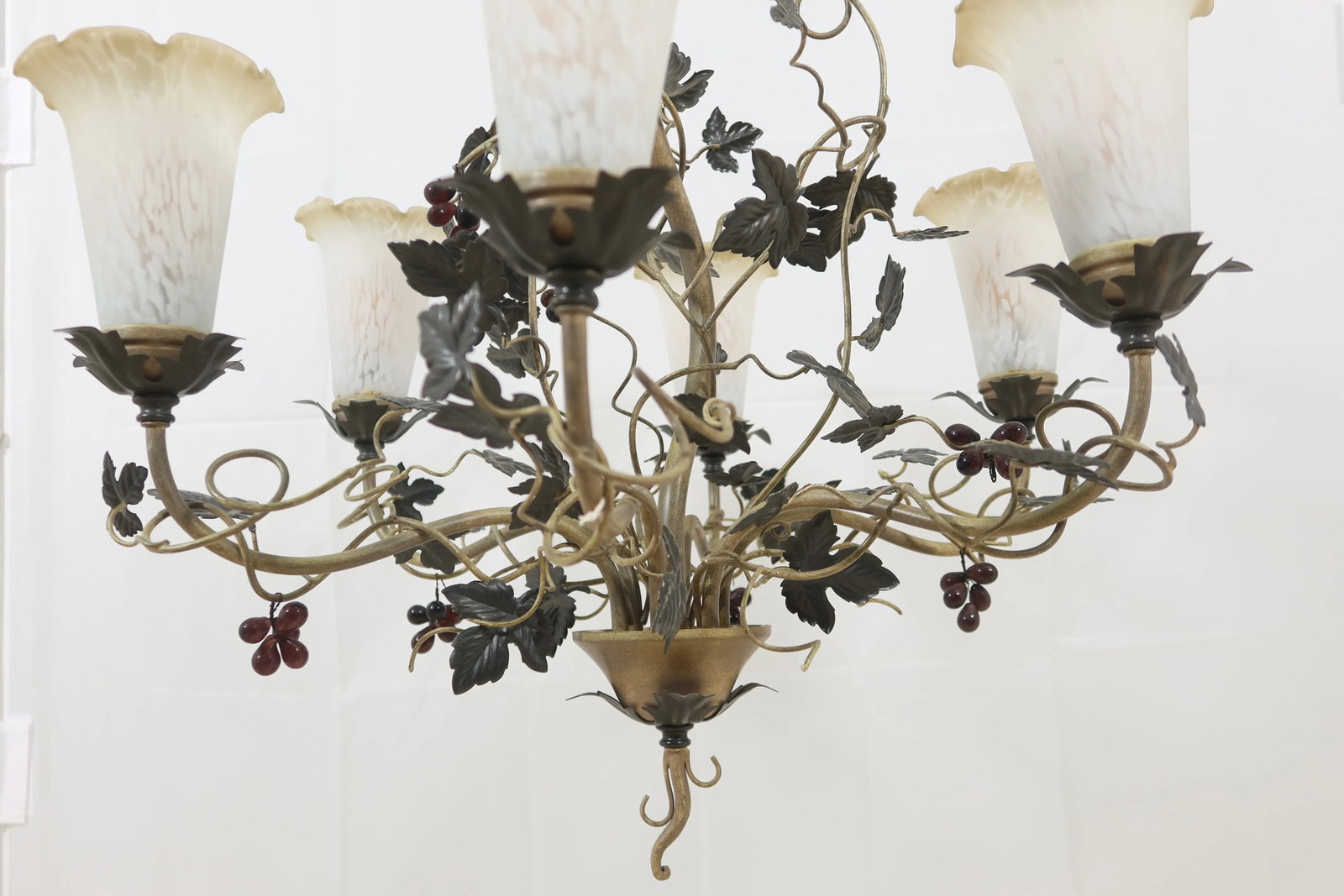 Grapevine Design 6 Light Toleware Chandelier - 3