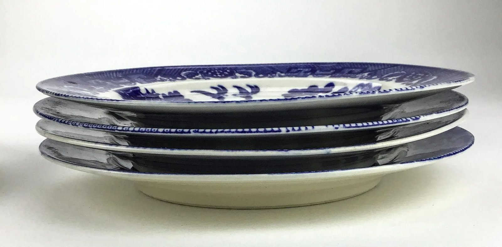 Set of 5 Vintage Willow Pattern Dishes - 5