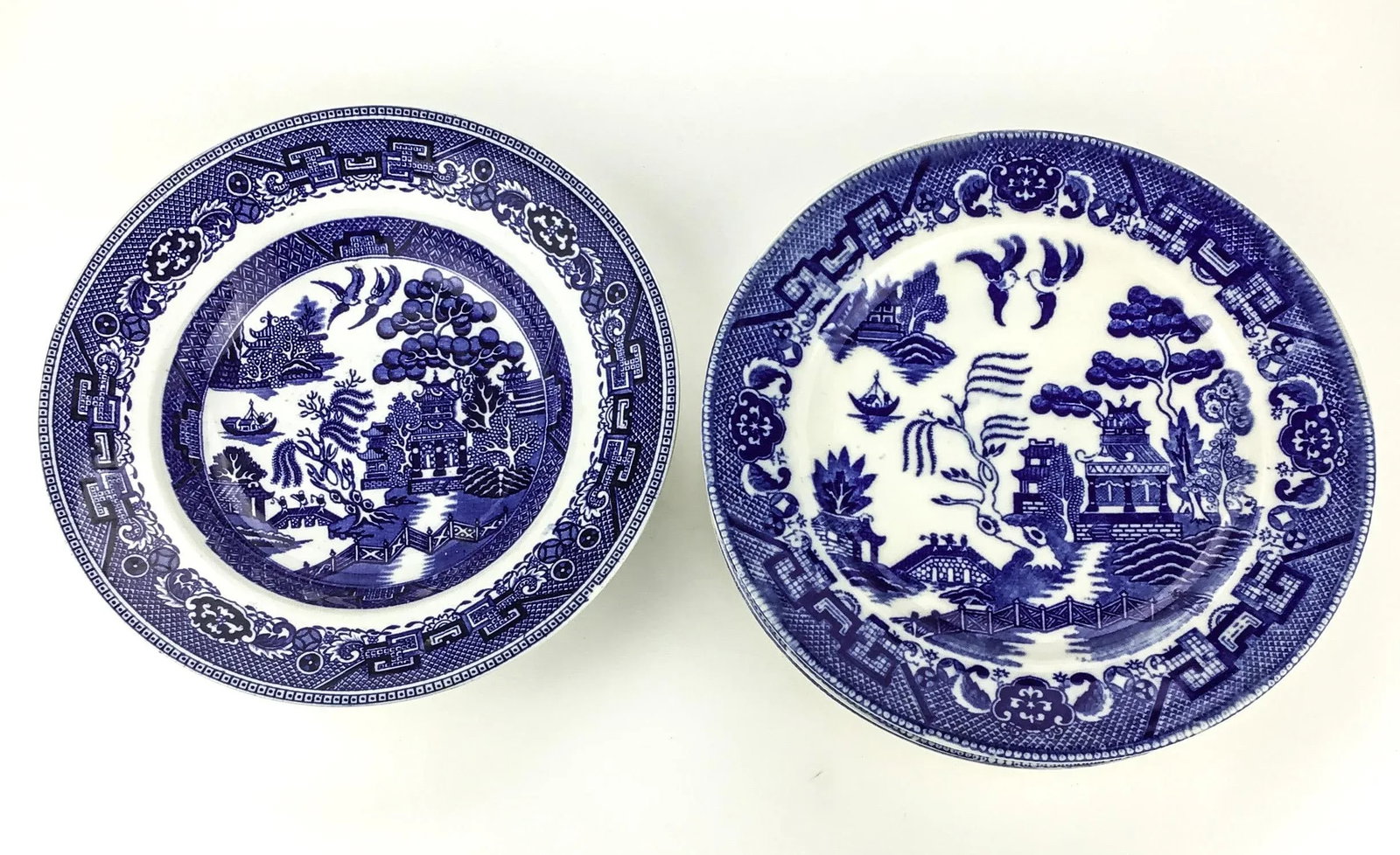 Set of 5 Vintage Willow Pattern Dishes - 6