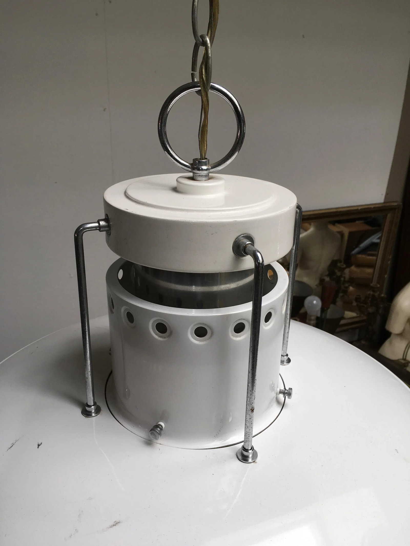 1980s Forecast Lighting Postmodern Pendant Chandelier, Los Angeles, White & Chrome - 8