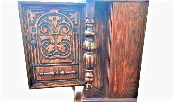 Antique Spanish Revival Solid Oak Liquor Cabinet or Linen Press - Early 20th Century - 6