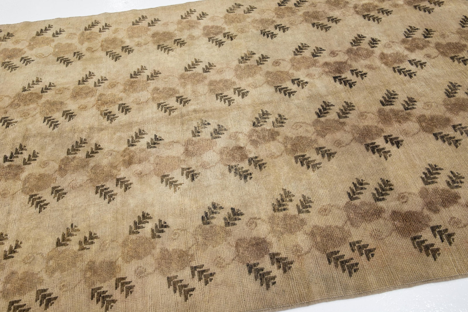 Antique Khotan Handmade Floral Pattern Wool Rug in Tan - 5