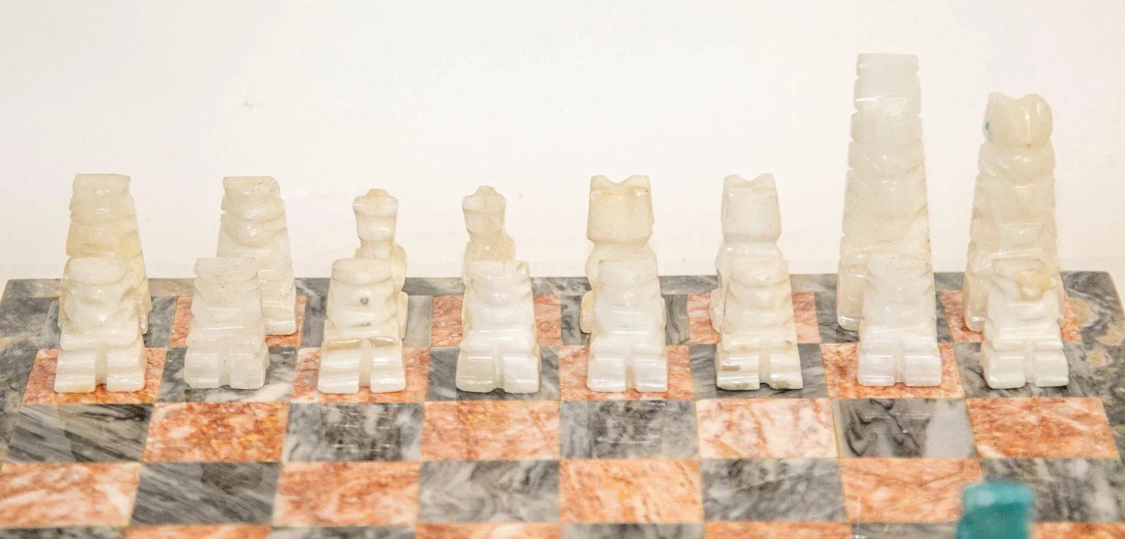 Vintage Marble Chess Set With Hand-Carved Turquoise and White Onyx Pieces - 4