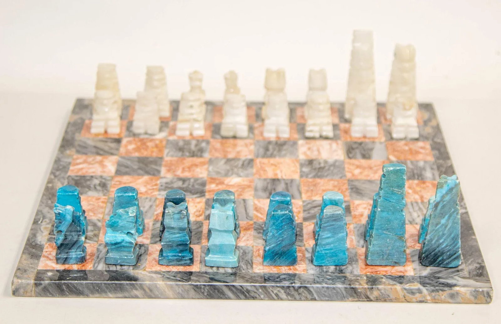 Vintage Marble Chess Set With Hand-Carved Turquoise and White Onyx Pieces - 5