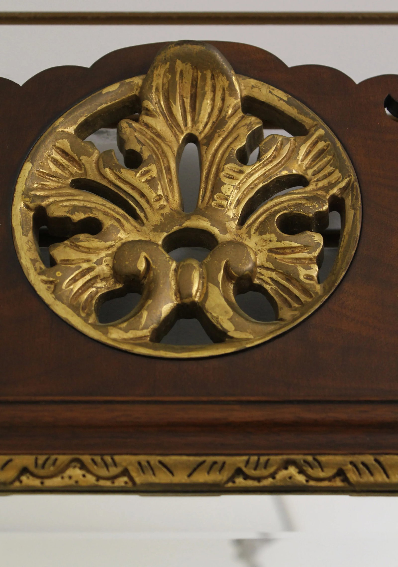 Henkel Harris Chippendale Model H-10 Mahogany Mirror - 6