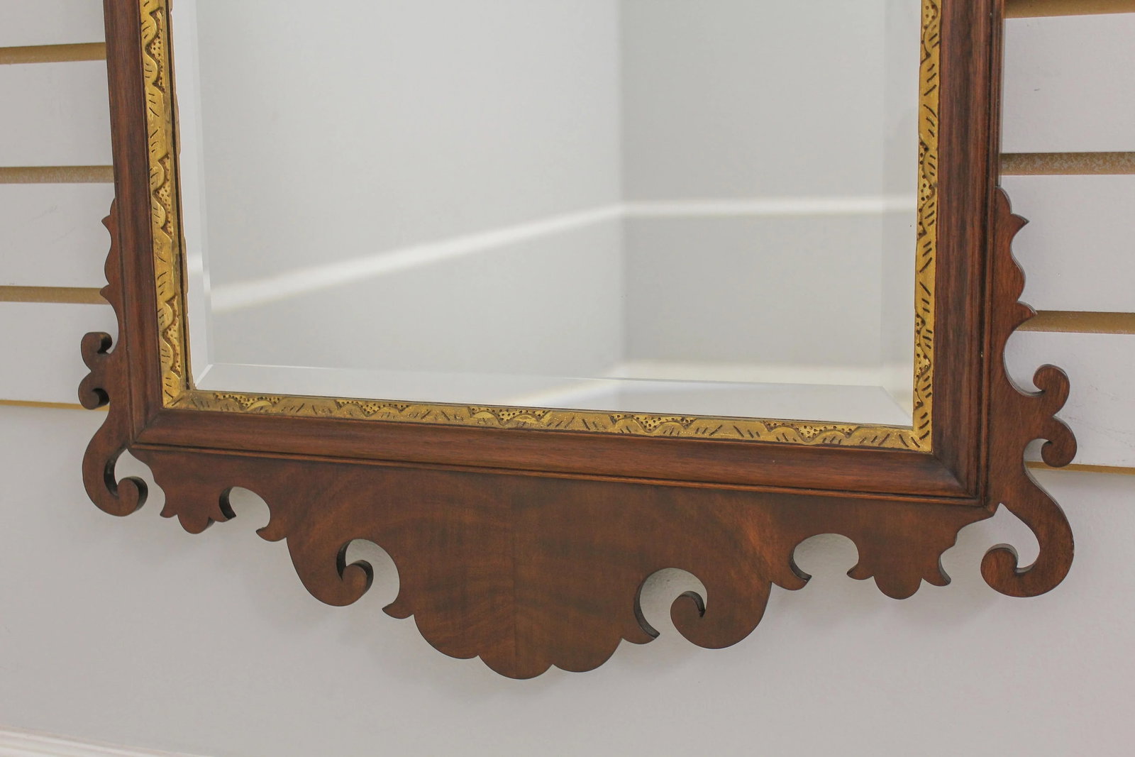 Henkel Harris Chippendale Model H-10 Mahogany Mirror - 7