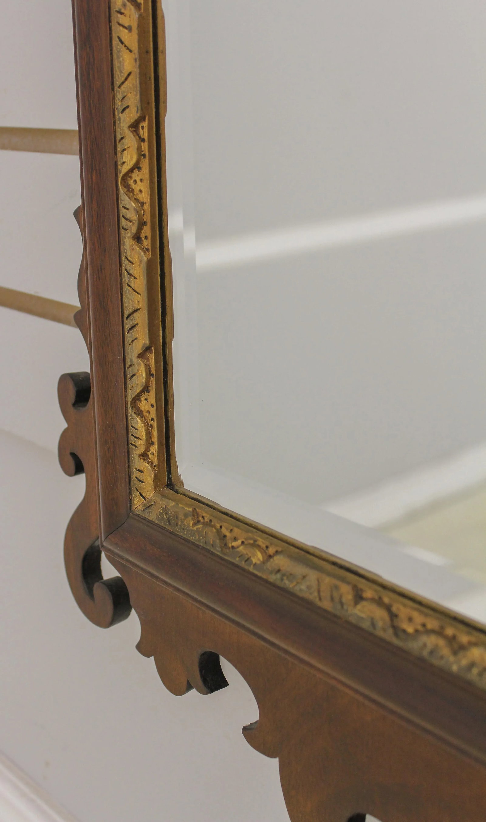 Henkel Harris Model H-10 Chippendale Mahogany Mirror - 3