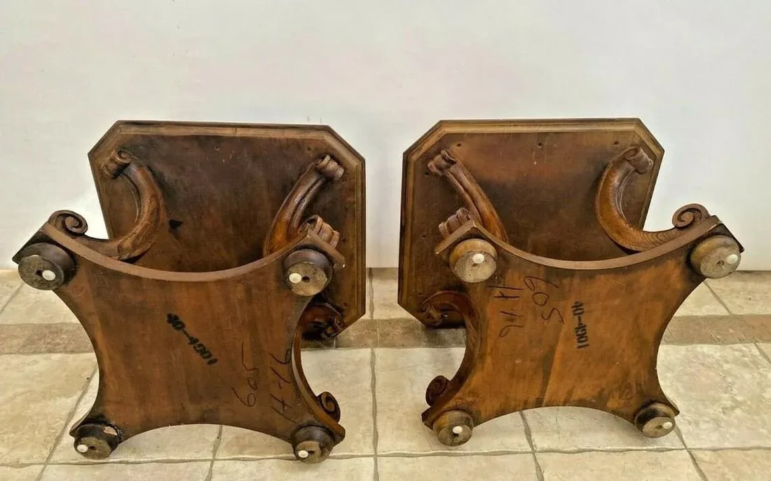 1940s Henredon Two Tier Side Tables Walnut Matching - a Pair - 2