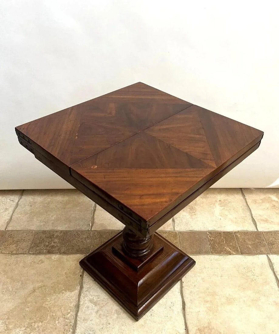 1980s Vintage Drexel Expanding Square Table Barley Twist Petite Size Pedestal Base - 3
