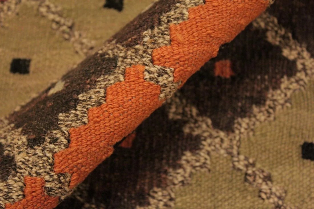 1990s Bohemian Kilim Tan Beige Wool Rug - 5'5" X 6'10" - 7