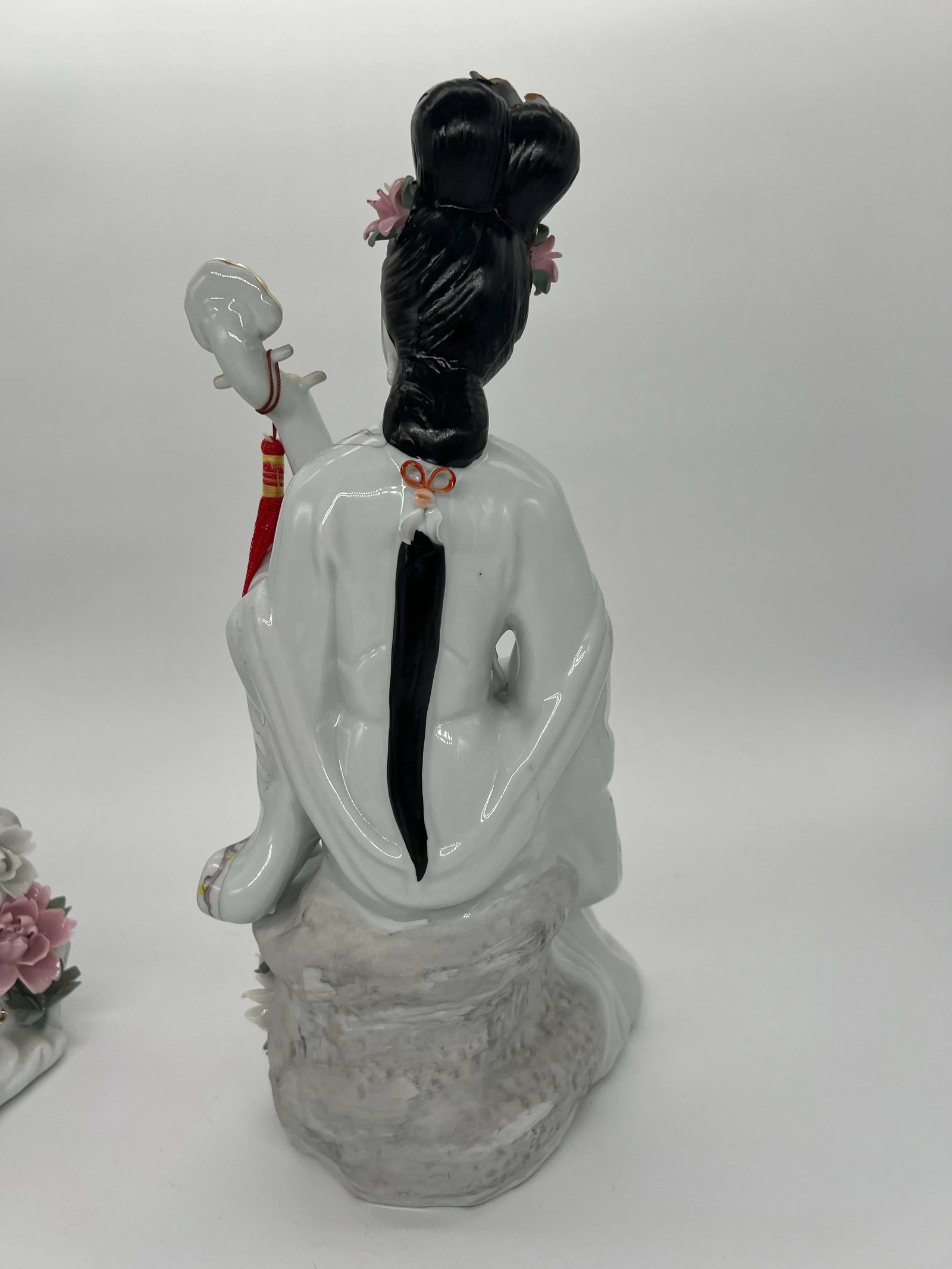 Vintage Asian Geisha Musician Figurines a Pair - 6