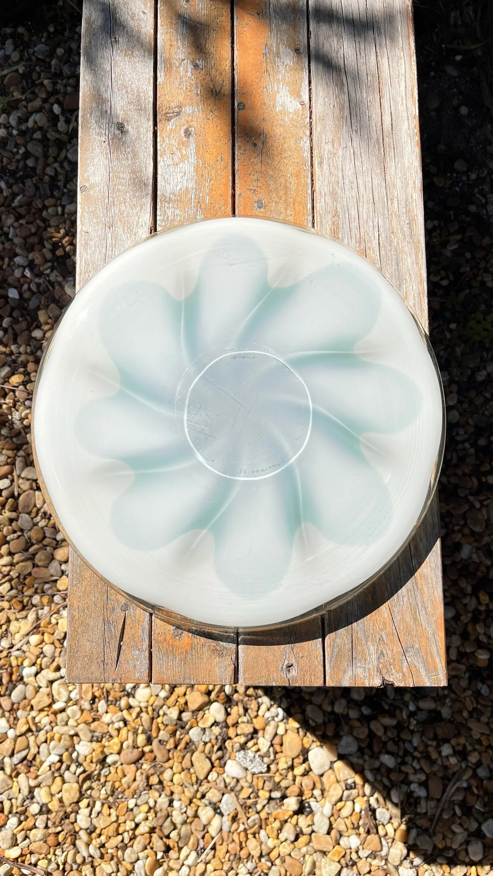 1955 Paul Kedelv for Flygsfors Coquille Milky White and Green Glass Plate - 3