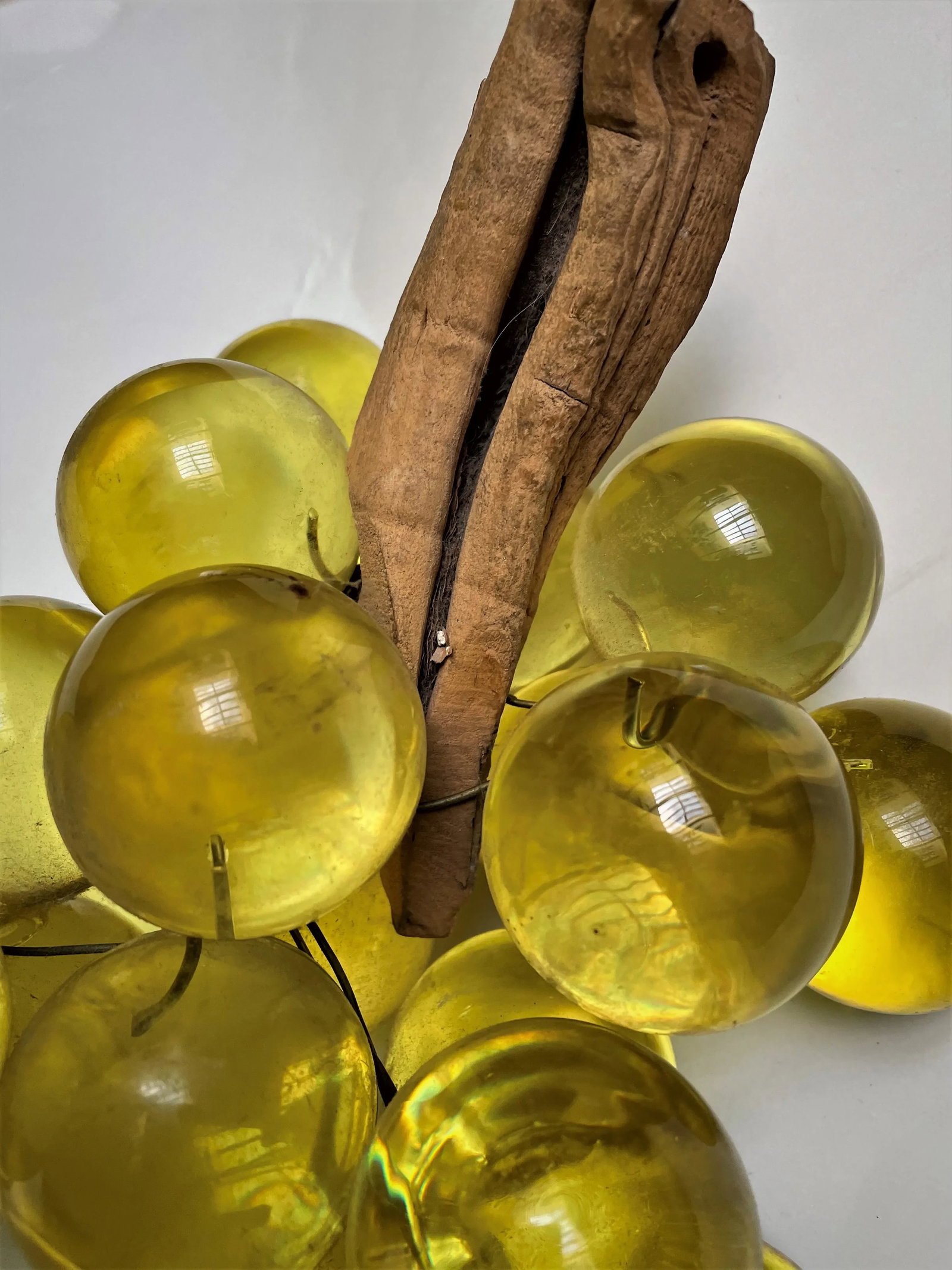 1970s Italian Large Yellow Lucite Grapes Bunch on Driftwood Stem - 7